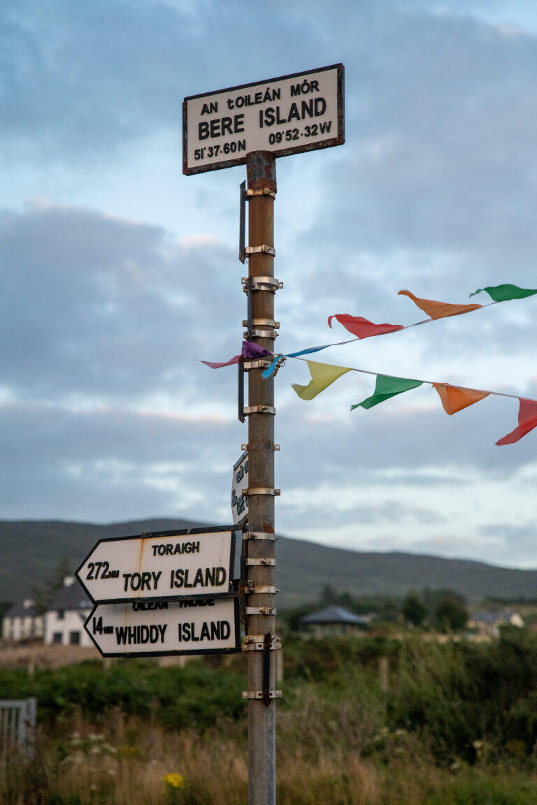 Signage Bere island - Broadband